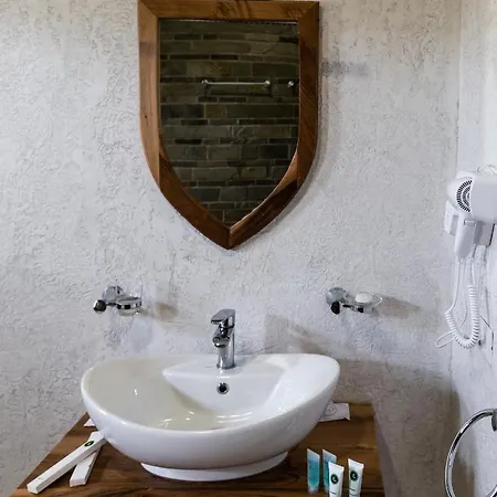 Hotell Restaurant Emblema Petrele