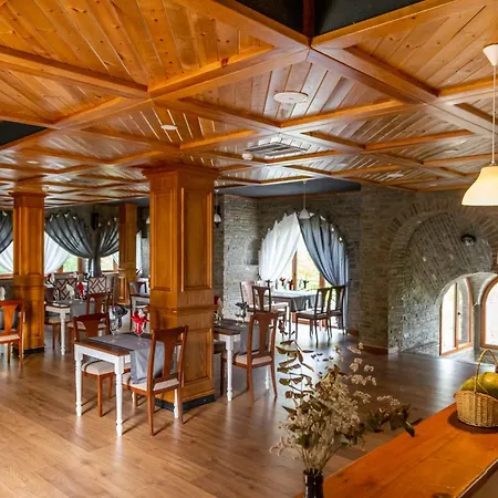 Restaurant Emblema Petrele