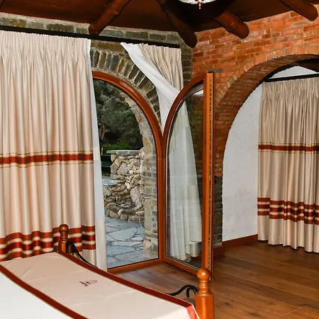 Hotell Restaurant Emblema Petrele