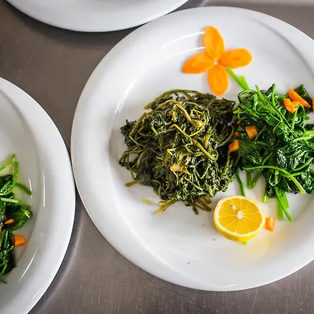 Restaurant Emblema فندق 3*