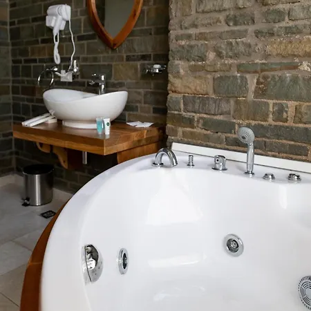 Restaurant Emblema فندق