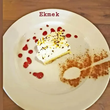 Restaurant Emblema فندق